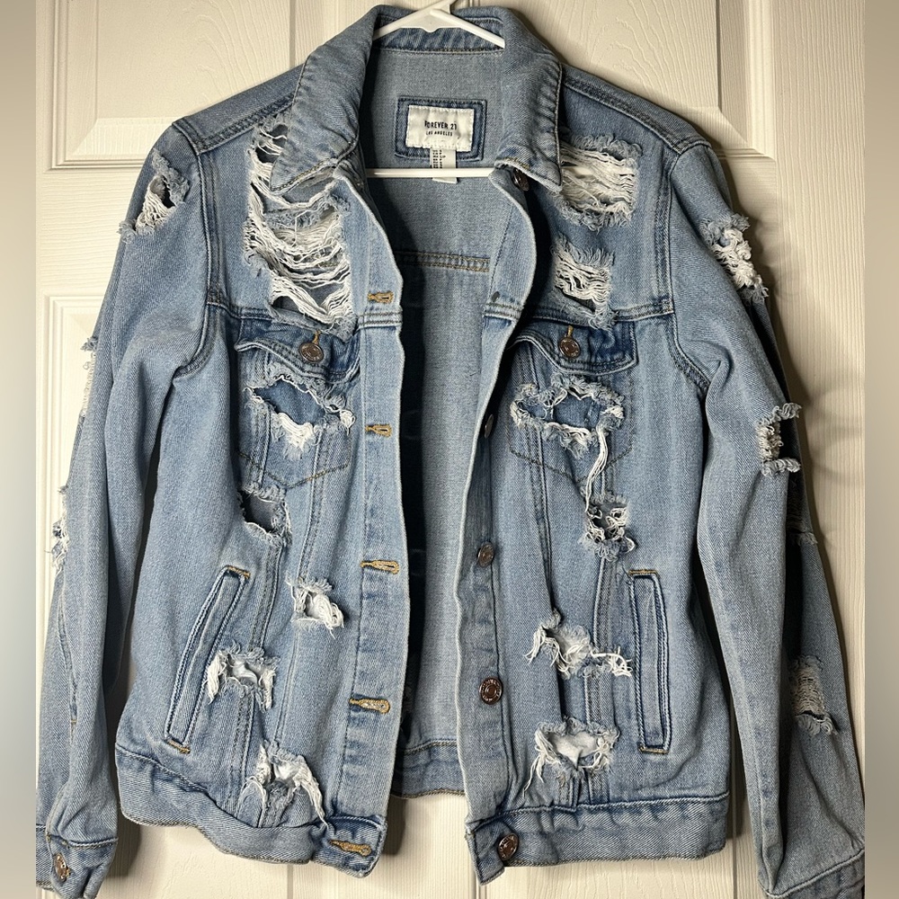 Women’s Jean Jacket / Forever21